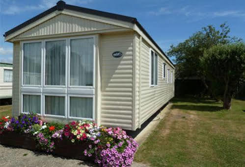 Copthorne Caravans Hotell Merston Eksteriør bilde